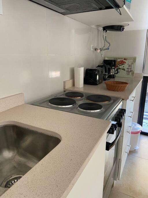 B Monoambiente En A Metros Del Mar Apartment